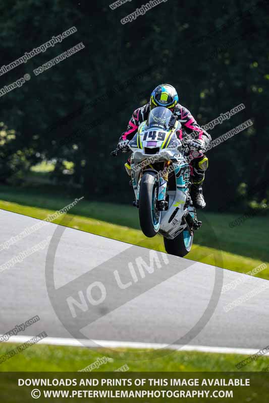 cadwell no limits trackday;cadwell park;cadwell park photographs;cadwell trackday photographs;enduro digital images;event digital images;eventdigitalimages;no limits trackdays;peter wileman photography;racing digital images;trackday digital images;trackday photos